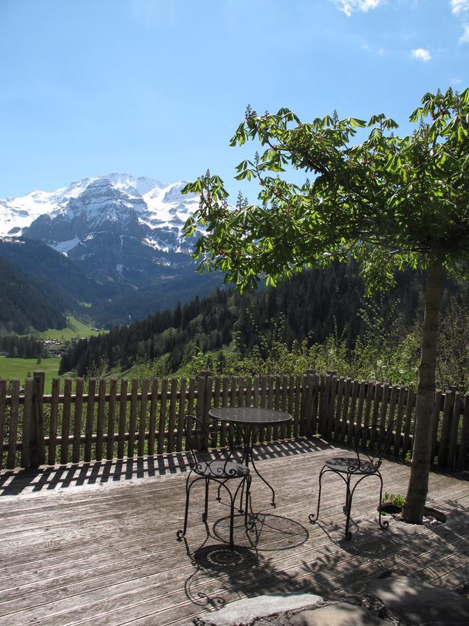 Bed and Breakfast Bergluft Lenk Exteriér fotografie