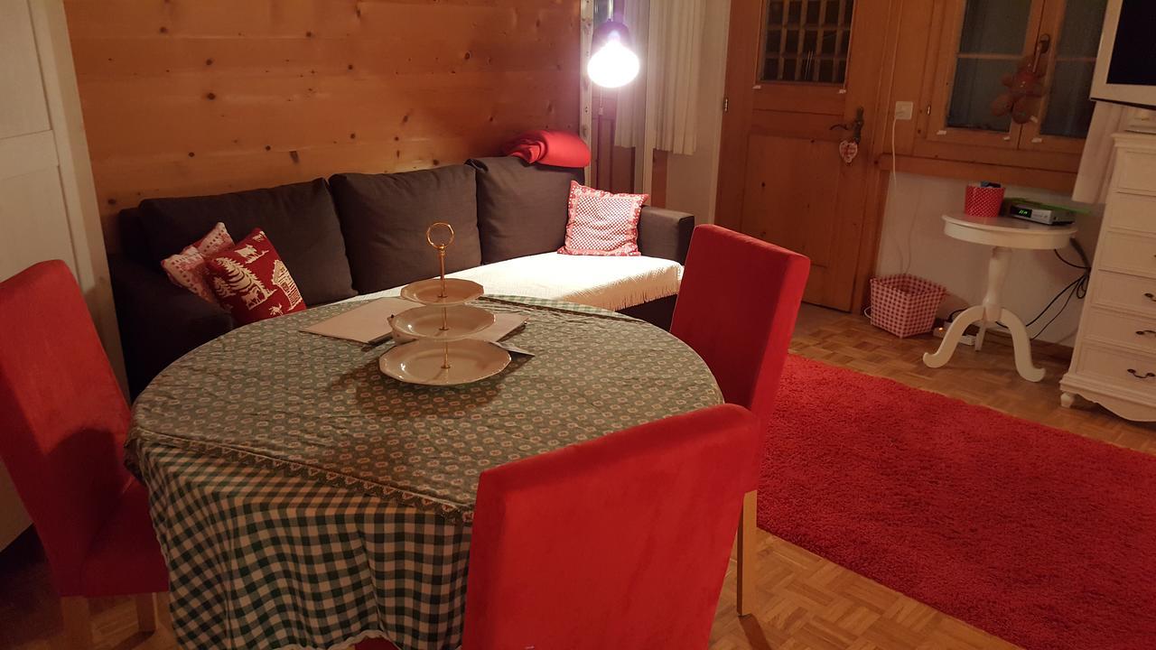 Bed and Breakfast Bergluft Lenk Exteriér fotografie